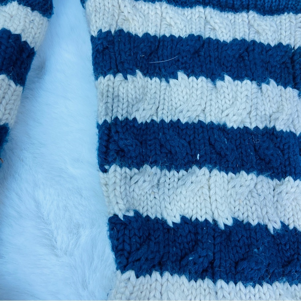 UGG Navy & cream Striped Knit Boots cable-knit upper and a shearling-lined base - Picture 4 of 14